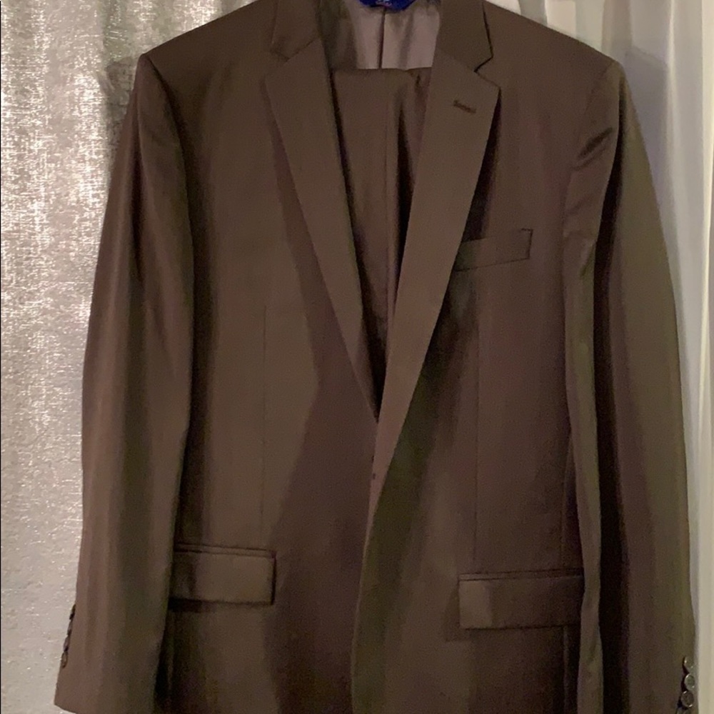 Egara Slim Fit Suit
